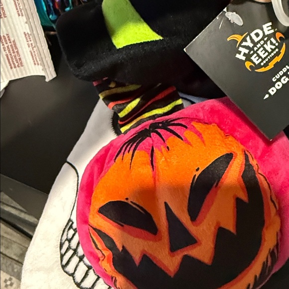 Halloween Skull, pumpkin with Witch Hat Plush and crunch bottle dog toys nwt - Picture 5 of 7